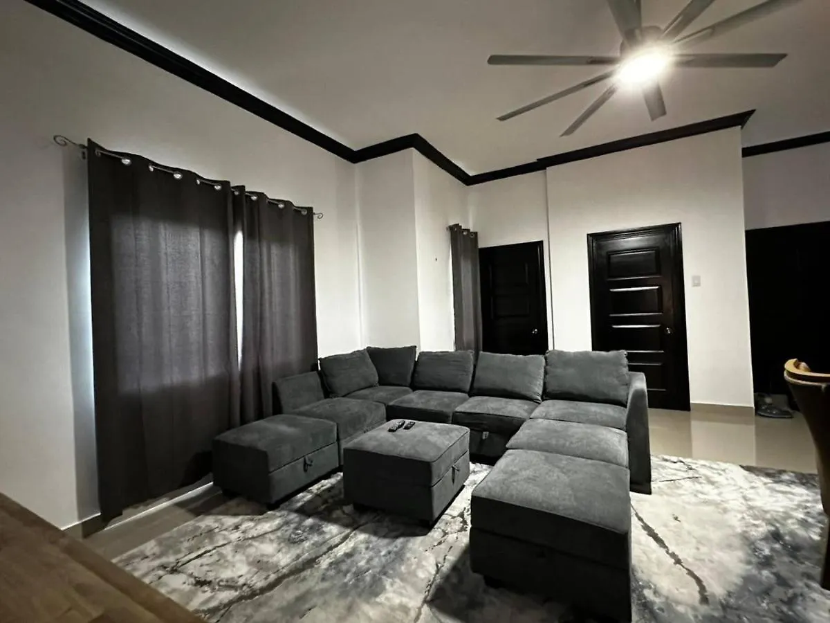 Brand New Pool, Moderncontemporary Centrally-Located In Manor Park Kingston 0*,  Jamaika